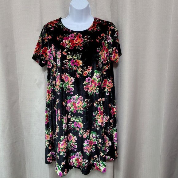 Show Me Your MuMu Dresses & Skirts - Show Me Your Mumu Velvet Em Mini Dress Women's Sz Medium Black Bohemian Bouquet